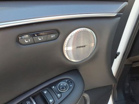 Certified 2023 INFINITI QX50 Luxe AWD/4WD image 17