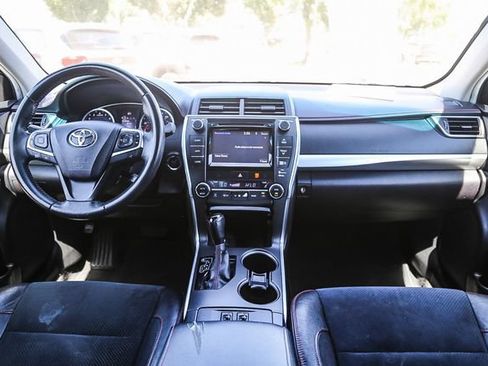Used 2015 Toyota Camry XSE w/ Moonroof Package FWD image 13