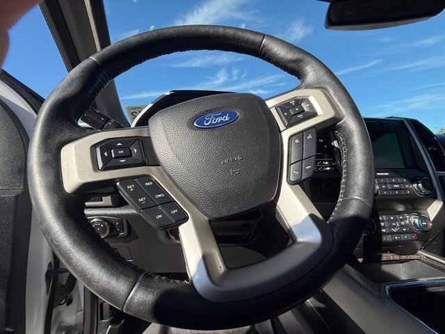 Used 2020 Ford F250 Lariat w/ Lariat Value Package AWD/4WD image 15