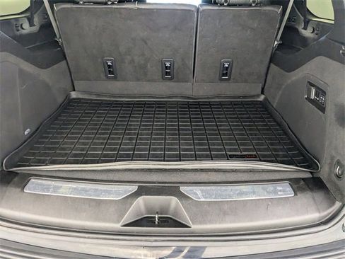 Used 2023 Cadillac Escalade ESV Sport Platinum w/ LPO, ONYX Package image 35