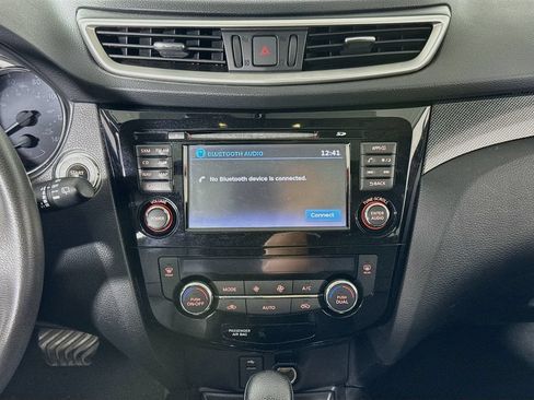 Used 2015 Nissan Rogue SL w/ SL Premium Package AWD/4WD image 15