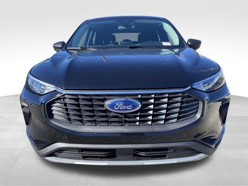 Used 2024 Ford Escape Active w/ Cold Weather Package image 6