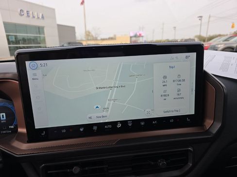 Certified 2025 Ford Bronco Sport Outer Banks w/ Outer Banks Tech Package+ image 4