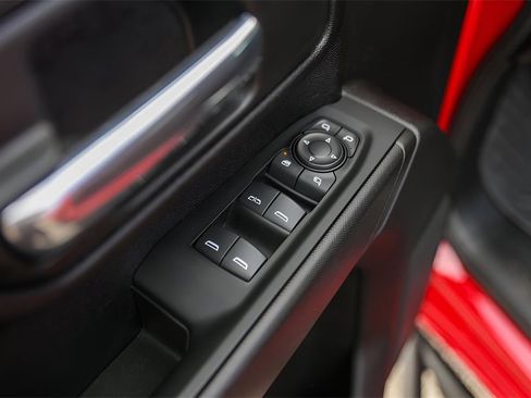 Certified 2024 Chevrolet Silverado 2500 Custom w/ Custom Value Package image 24