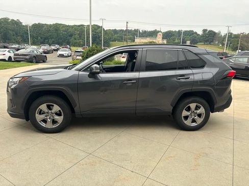 Used 2024 Toyota RAV4 XLE FWD image 4
