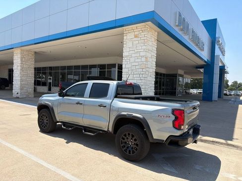 Used 2025 Chevrolet Colorado Trail Boss AWD/4WD image 3