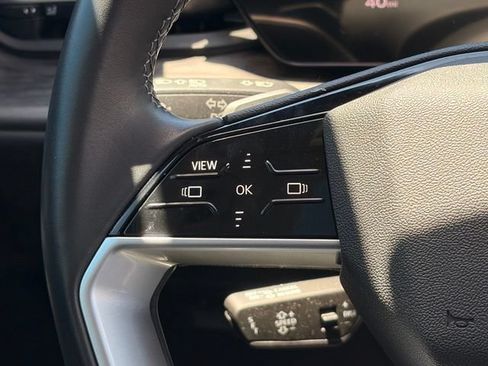 Used 2025 Audi Q5 Premium w/ Convenience Package AWD/4WD image 24