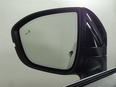 Used 2022 INFINITI QX60 Luxe w/ Cargo Package image 43