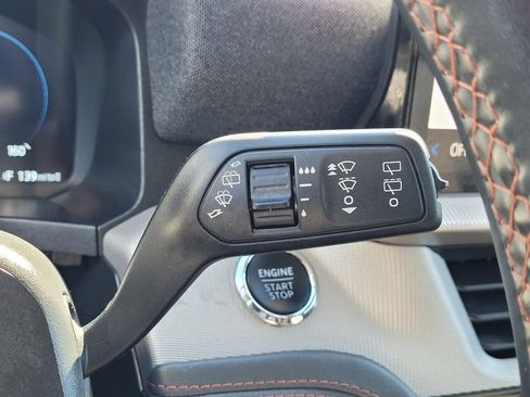 Used 2025 Ford Explorer Active image 20