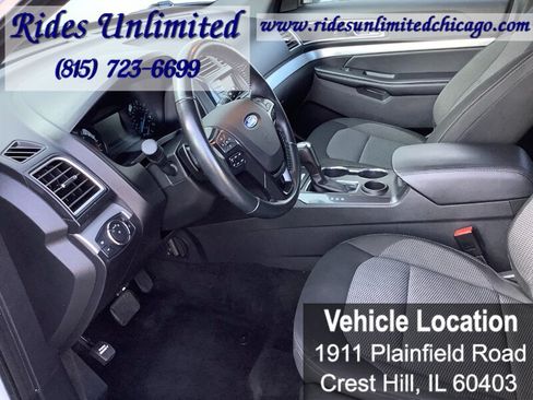 Used 2017 Ford Explorer XLT FWD image 14