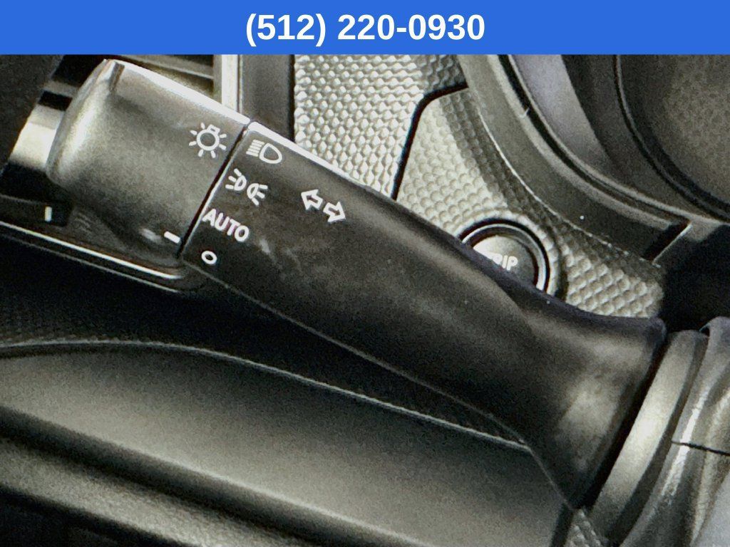 Used 2023 Subaru Forester AWD/4WD image 13