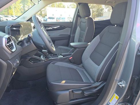 New 2026 Chevrolet TrailBlazer LT image 9