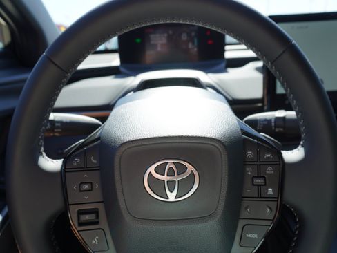 Used 2026 Toyota bZ FWD image 24