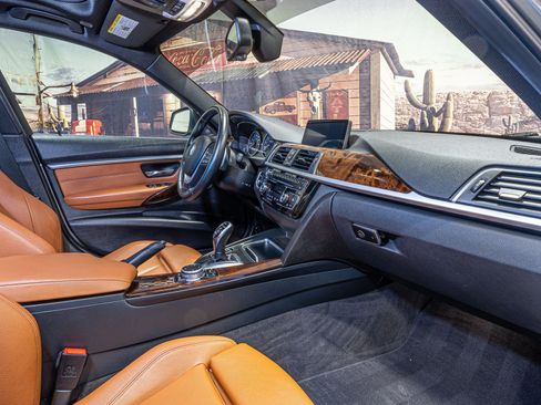 Used 2016 BMW 340i SEDAN image 13