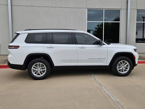 New 2026 Jeep Grand Cherokee L 4WD image 2