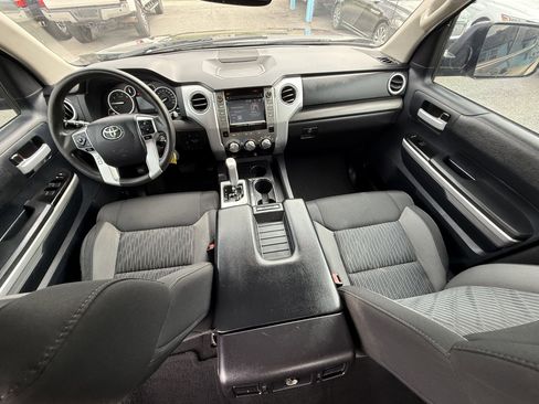 Used 2016 Toyota Tundra SR5 w/ SR5 Upgrade Package image 2