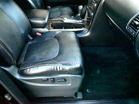 Used 2019 Nissan Armada Platinum w/ Cargo Package image 33