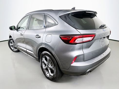 Used 2023 Ford Escape ST-Line image 5