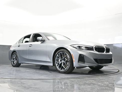 Used 2025 BMW 330i Sedan image 65