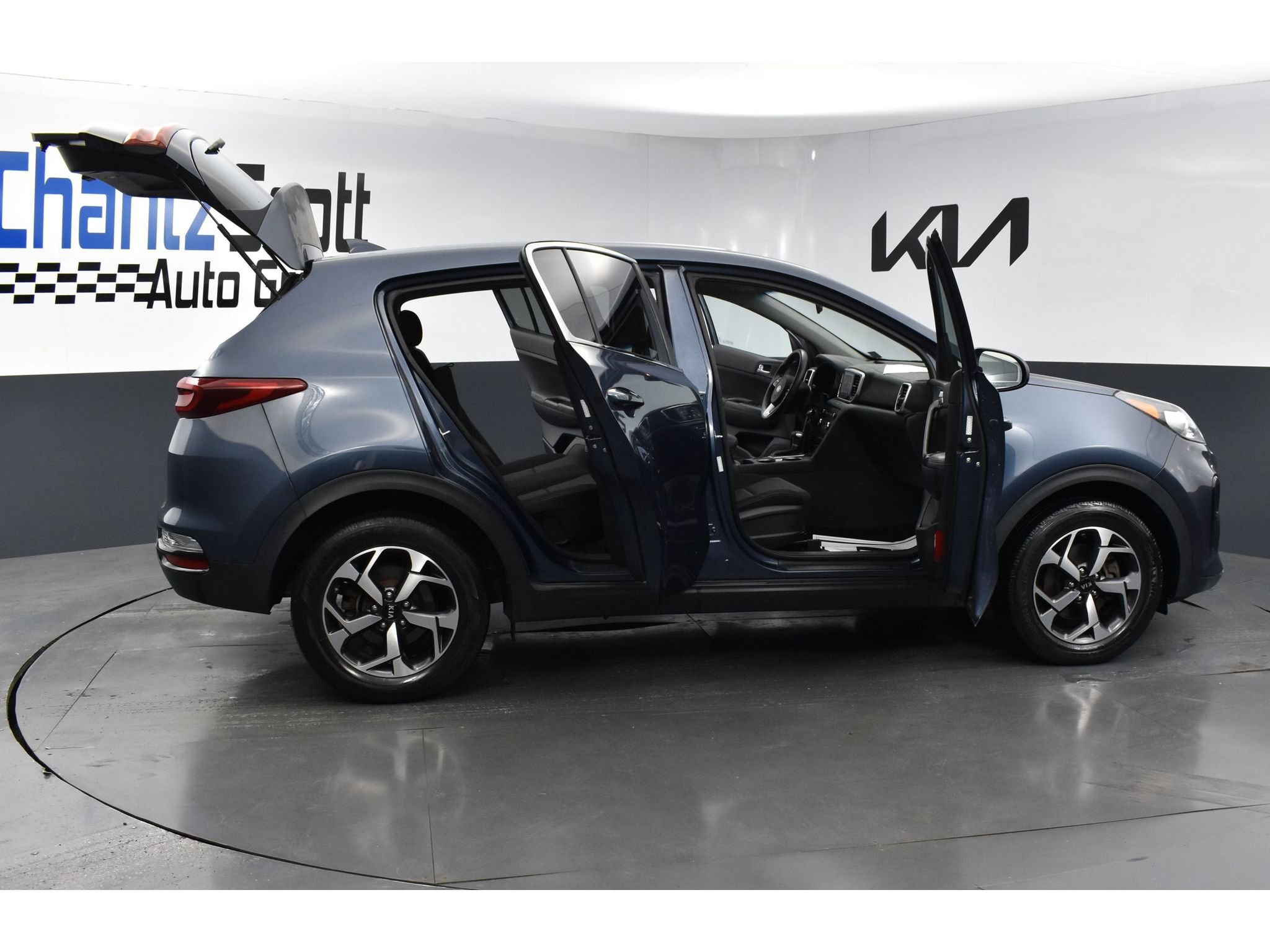 Used 2020 Kia Sportage LX FWD image 28