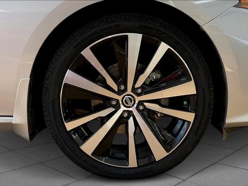 Used 2022 Nissan Altima 2.5 SR image 10