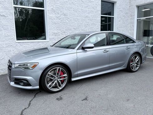 Used 2018 Audi S6 Premium Plus w/ S Sport Package AWD/4WD image 1