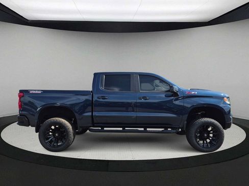 Used 2023 Chevrolet Silverado 1500 LT Trail Boss w/ Protection Package AWD/4WD image 9