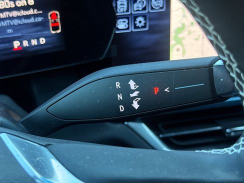 Used 2024 Chevrolet Equinox EV LT image 31