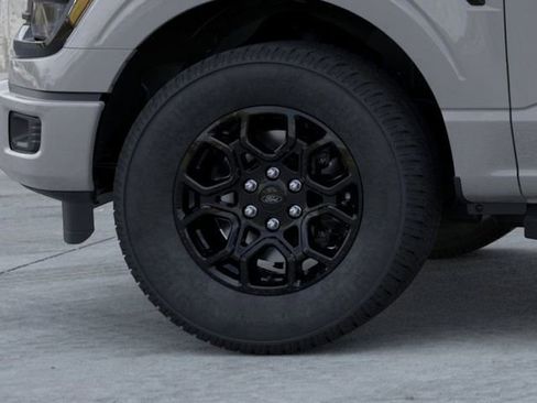 New 2026 Ford F150 XLT w/ XLT Black Appearance Package image 19