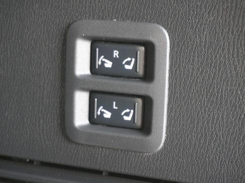 Used 2023 INFINITI QX80 Sensory w/ Cargo Package AWD/4WD image 35