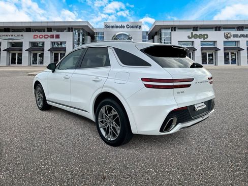 Used 2025 Genesis GV70 2.5T AWD/4WD image 6