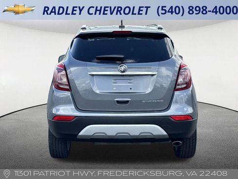 Used 2020 Buick Encore Preferred image 4