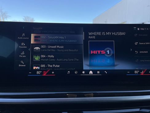 Certified 2024 BMW X7 xDrive40i w/ M Sport Package image 16