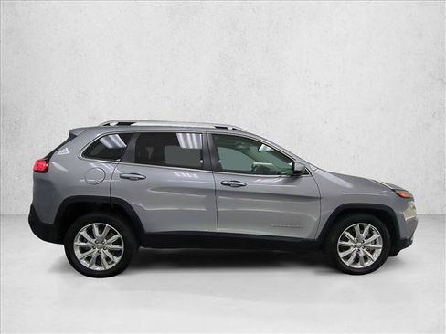 Used 2014 Jeep Cherokee Limited w/ Technology Group FWD image 4