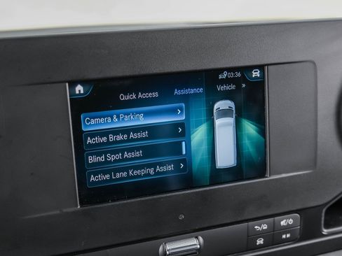 Used 2024 Mercedes-Benz Sprinter 3500 image 31