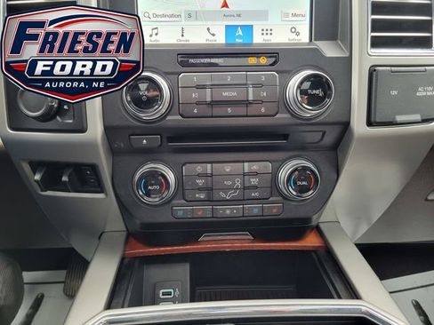 Used 2017 Ford F350 King Ranch w/ Tow Technology Bundle AWD/4WD image 24