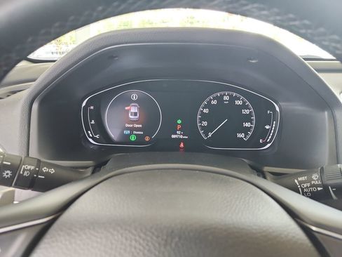 Used 2019 Honda Accord Touring image 11