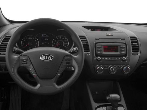 Used 2017 Kia Forte LX FWD image 26