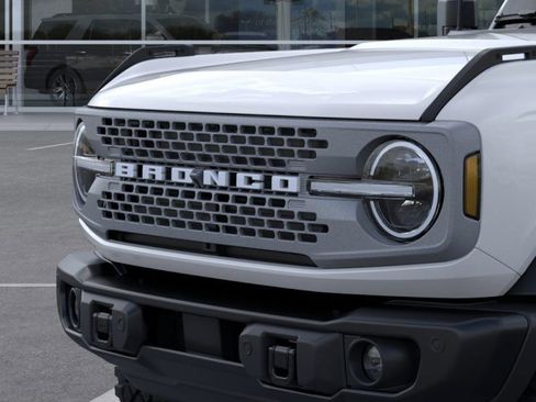 New 2025 Ford Bronco Badlands image 19