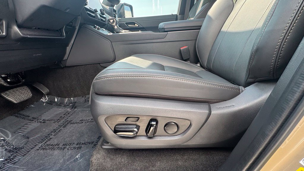 Used 2026 Lexus GX 550 AWD/4WD image 25