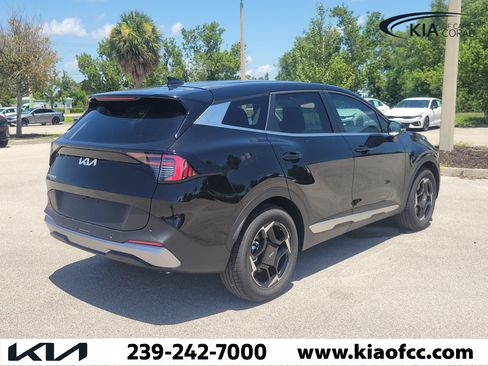 New 2026 Kia Sportage EX FWD image 6