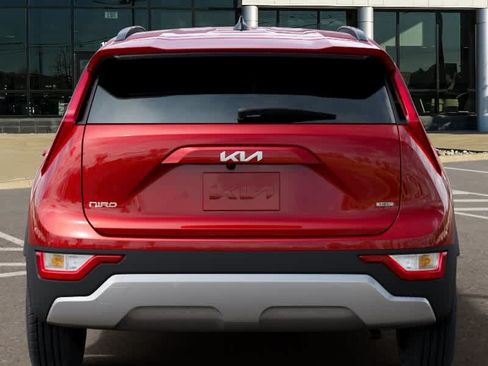 New 2026 Kia Niro LX FWD image 13