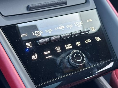 New 2025 Porsche Macan 4S Electric image 22