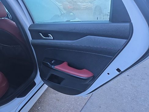 Used 2023 Kia K5 GT-Line image 69