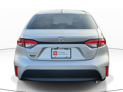 Certified 2026 Toyota Corolla LE FWD image 5