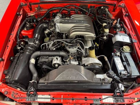 Used 1992 Ford Mustang LX RWD image 9