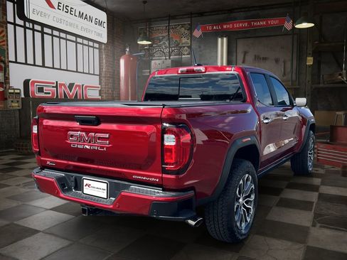 Used 2026 GMC Canyon Denali AWD/4WD image 3