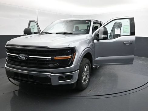 Used 2025 Ford F150 XLT w/ Equipment Group 301A Standard RWD image 51