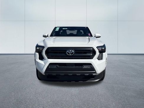 New 2026 Toyota Tacoma SR5 image 3