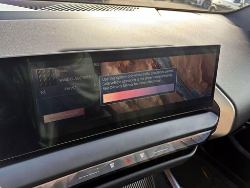 Certified 2025 BMW X3 xDrive30i w/ Convenience Package image 18